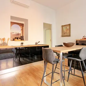 Giove In Trevi Apartment Rome