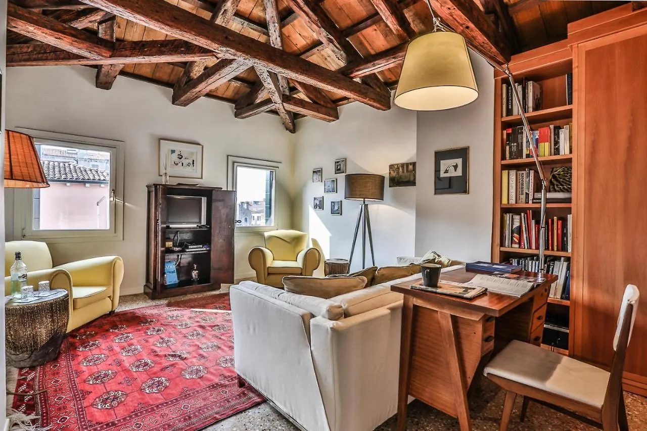 Santa Giustina Palace R&R Venice Italy