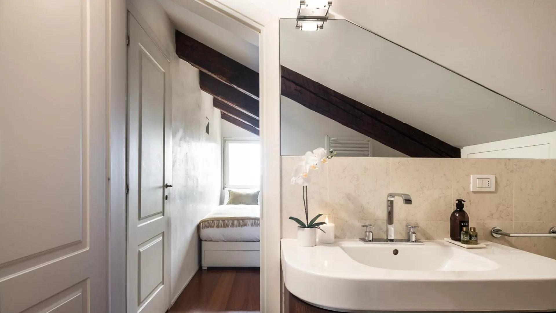 Santa Giustina Palace R&R Wenecja Apartament